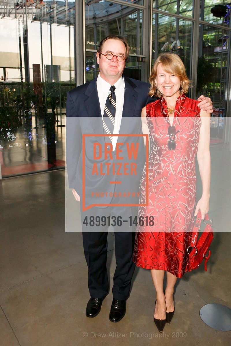 Richard Emerson, Jenny Emerson, California Academy of Sciences BIG BANG GALA Featuring CHRIS ISAAC, US, September 26th, 2009, Photo #4899136-14618 Richard Emerson, Jenny Emerson, Photo #4899136-14618