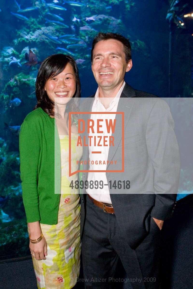 Lisa Sam, Michael Deville, California Academy of Sciences BIG BANG GALA Featuring CHRIS ISAAC, US, September 26th, 2009, Photo #4899899-14618 Lisa Sam, Michael Deville, Photo #4899899-14618