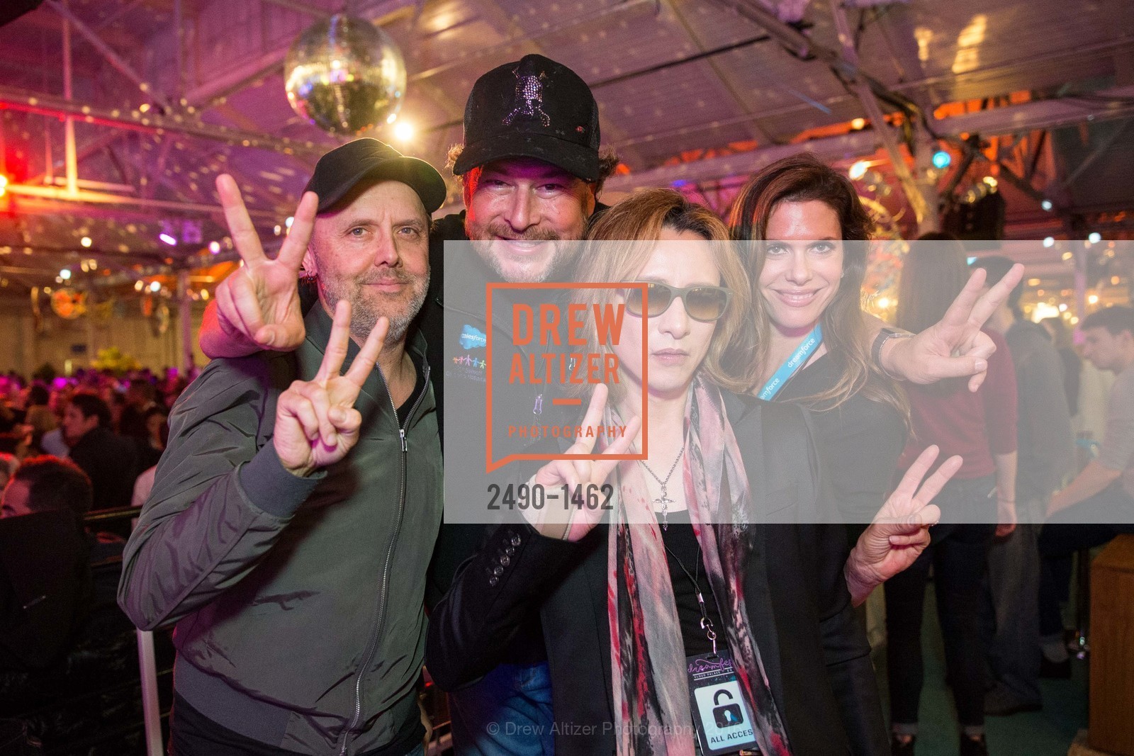 Lars Ulrich, Marc Benioff, Lynne Benioff, Benefit Concert for UCSF Children's Hospitals, Cow Palace. 2600 Geneva Ave Daly City, October 5th, 2016, Photo #2490-1462 Lars Ulrich, Marc Benioff, Lynne Benioff, Photo #2490-1462