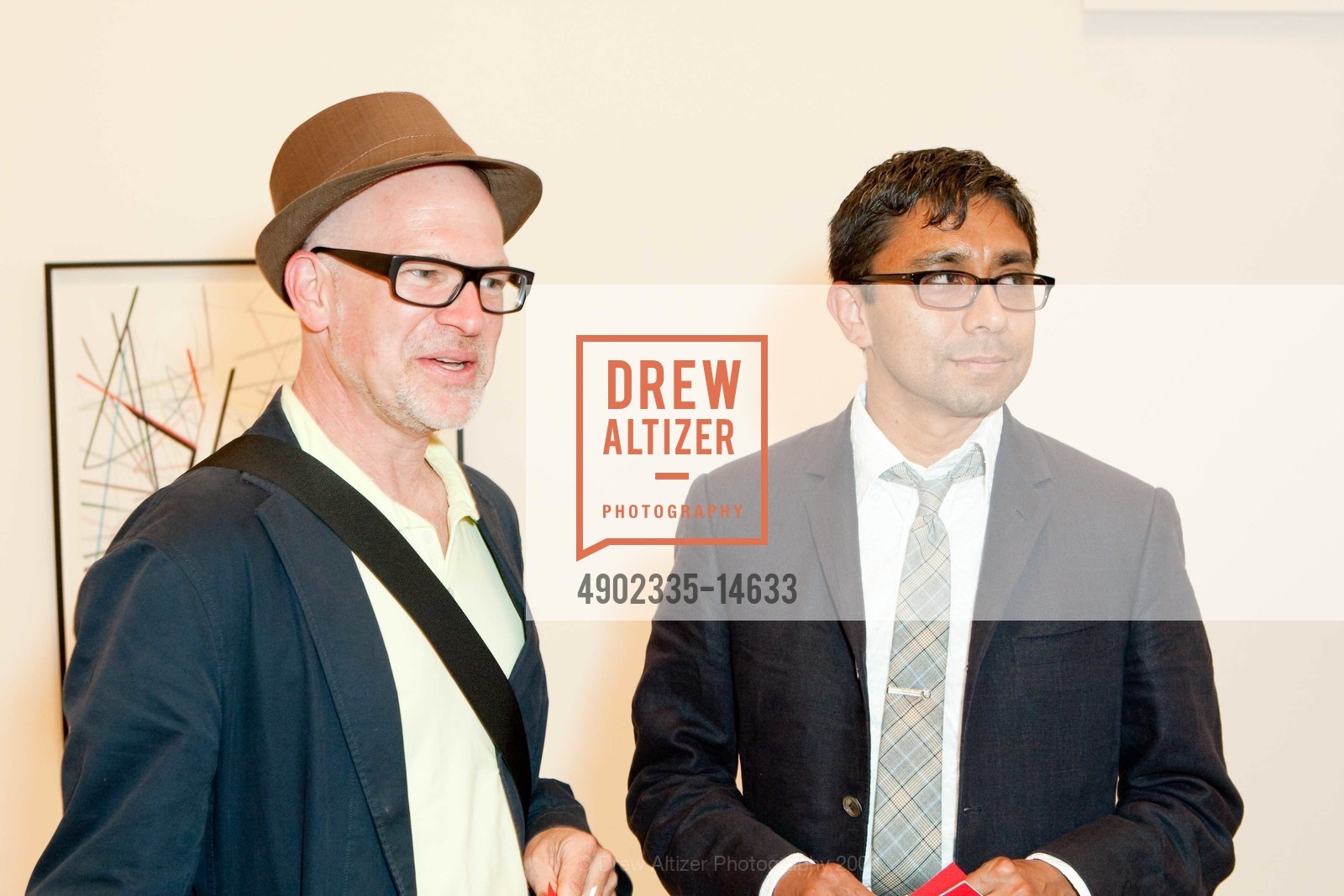 Glen Helfand, Chris Perez, Photo #4902335-14633