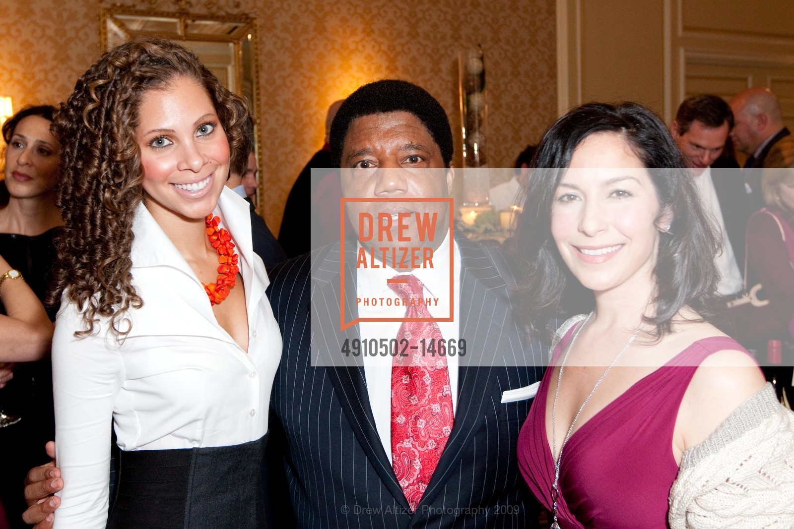 Nicole Dean, Lloyd Dean, AHA Gala, US, February 14th, 2009, Photo #4910502-14669 Nicole Dean, Lloyd Dean, Photo #4910502-14669