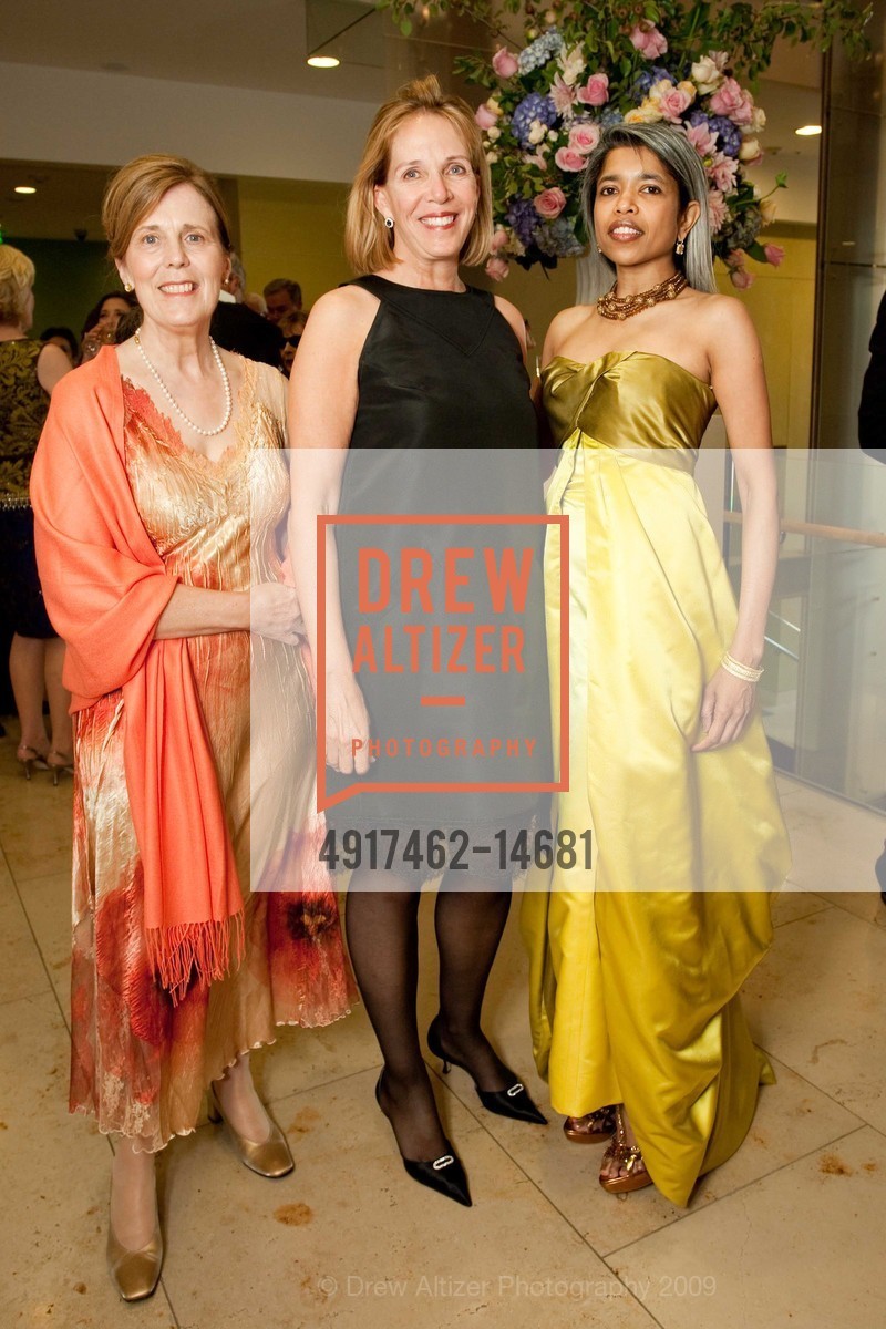 Melissa Post, Lisa Miller, Deepa Pakianathan, SF CONSERVATORY OF MUSIC Gala Honoring Gordon Getty, US, June 24th, 2009, Photo #4917462-14681 Melissa Post, Lisa Miller, Deepa Pakianathan, Photo #4917462-14681