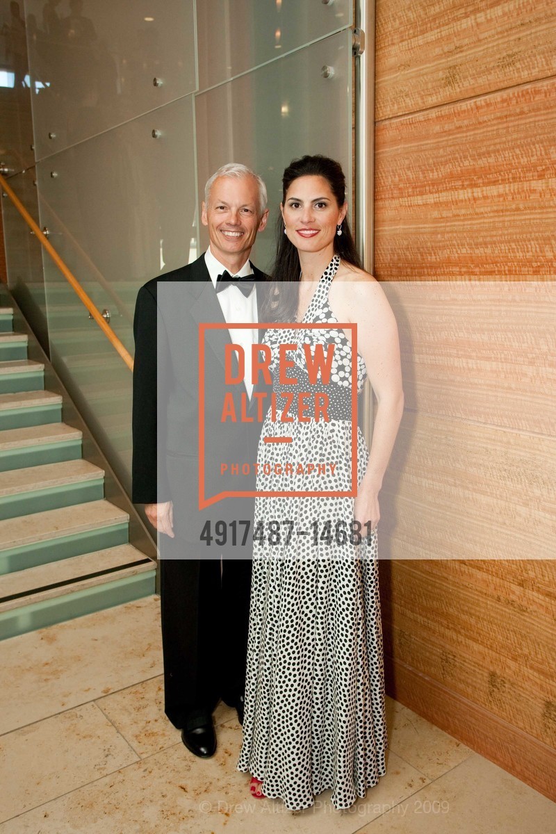Jim Anthony, Kris Anthony, SF CONSERVATORY OF MUSIC Gala Honoring Gordon Getty, US, June 24th, 2009, Photo #4917487-14681 Jim Anthony, Kris Anthony, Photo #4917487-14681