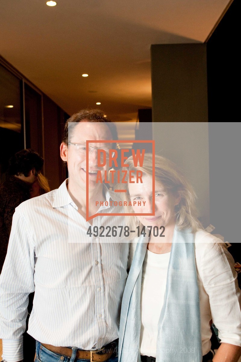 Rob Petty, Lydia Petty, Photo #4922678-14702
