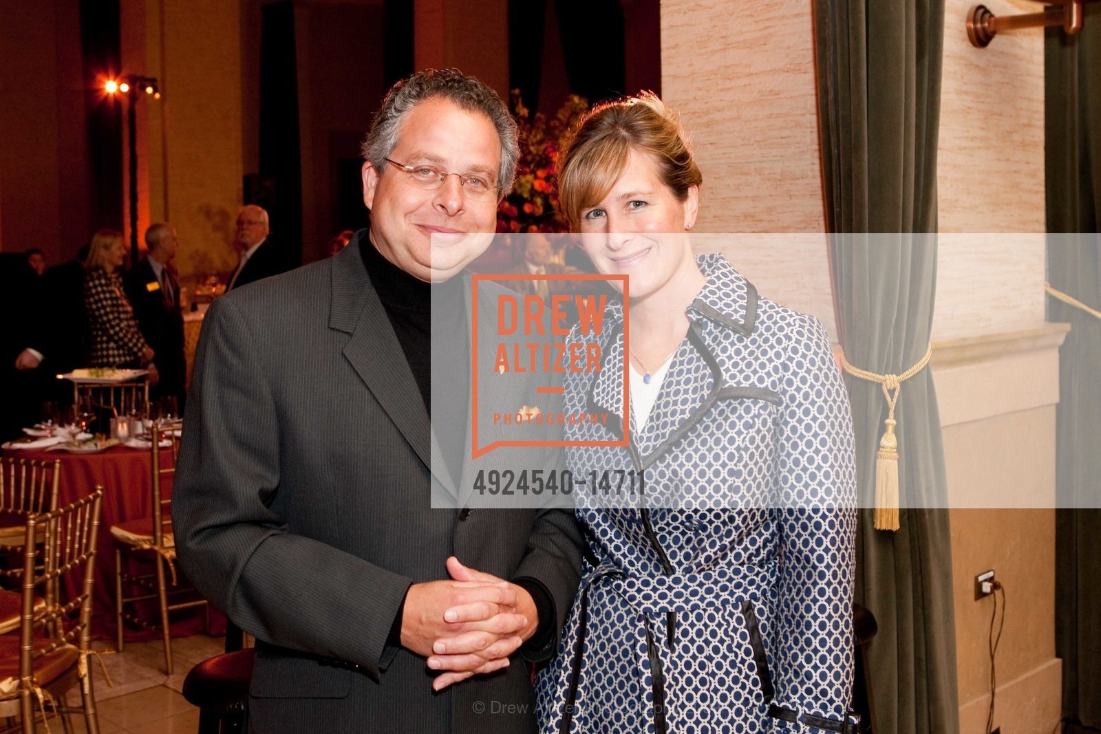 Glenn Schulman, Carol Schulman, 13th Annual Vincenzo Wine Tasting & Auction (Catholic Charities CYO), US, November 7th, 2009, Photo #4924540-14711 Glenn Schulman, Carol Schulman, Photo #4924540-14711