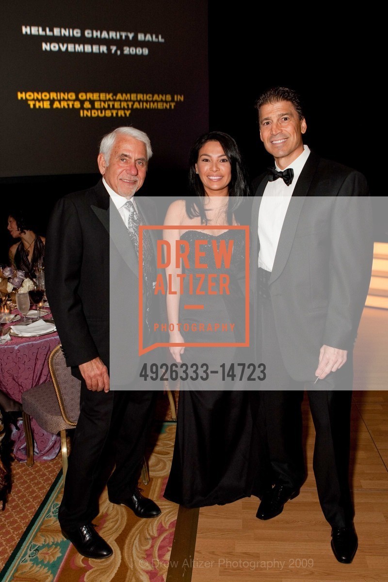 John Grillos, Elena Martinez, Bill Katakis, The ELIOS SOCIETY'S 2009 Hellenic Charity Ball, US, November 8th, 2009, Photo #4926333-14723 John Grillos, Elena Martinez, Bill Katakis, Photo #4926333-14723