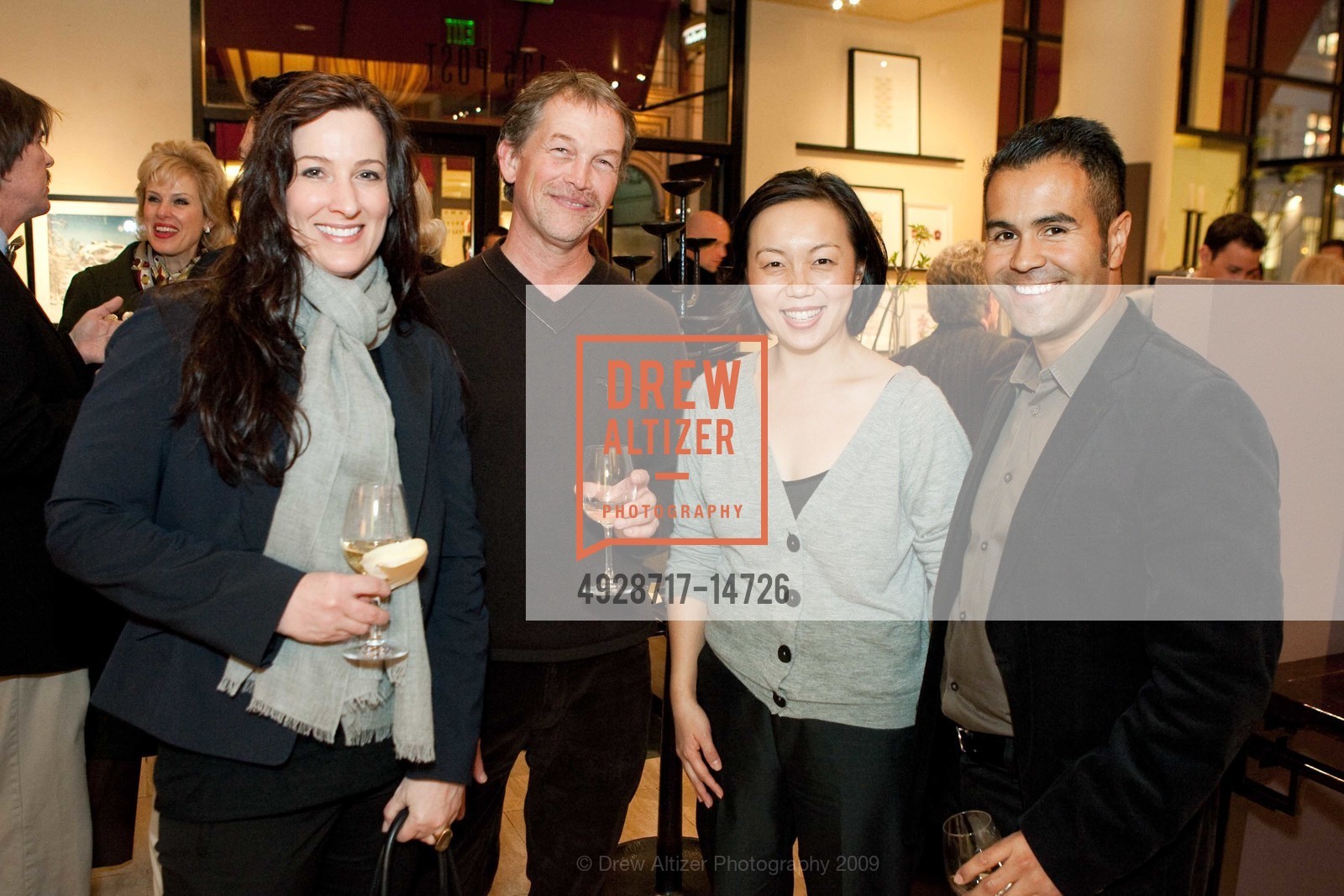 Ave Bradley, David Sussman, Karen Kuo Chou, Gino Castano, GUMPS Hosts Robert Kuo and Interiors Magazine, US, March 1st, 2009, Photo #4928717-14726 Ave Bradley, David Sussman, Karen Kuo Chou, Gino Castano, Photo #4928717-14726