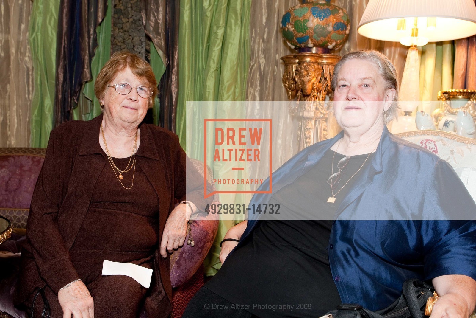 Maureen Clark, Dorothy Shaw, Ann & Gordon Getty Host a Salon for SF Opera's MEROLA PROGRAM, US, September 30th, 2009, Photo #4929831-14732 Maureen Clark, Dorothy Shaw, Photo #4929831-14732