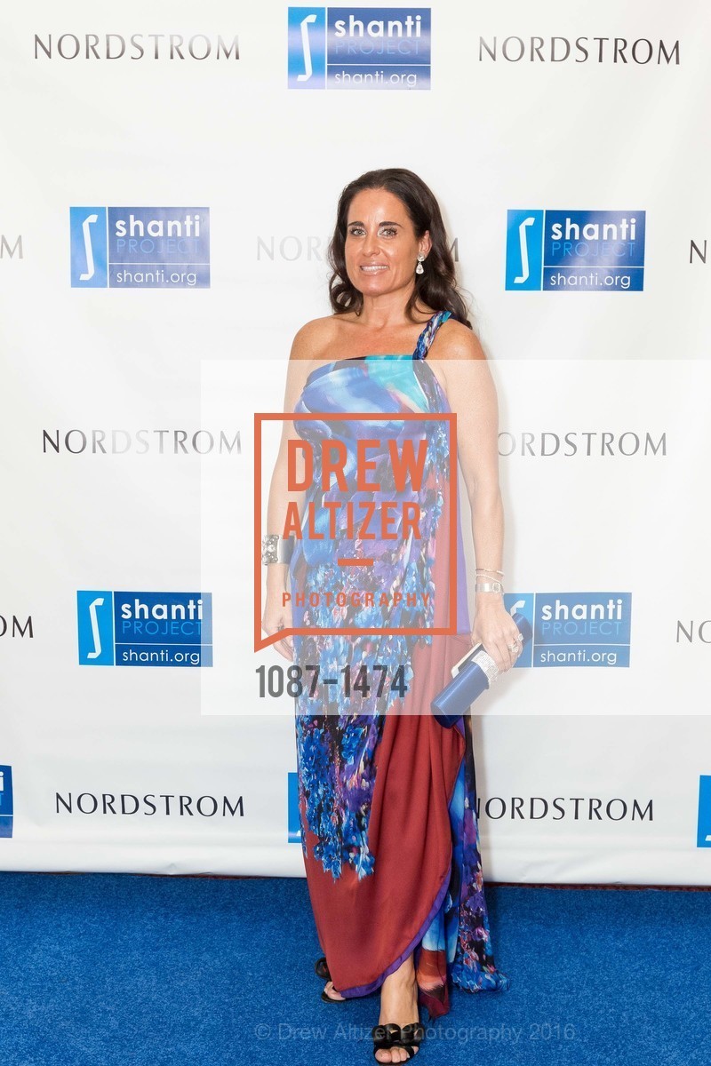 Natalia Urrutia, Compassion Is Universal 2016, Palace Hotel, October 13th, 2016, Photo #1087-1474 Natalia Urrutia, Photo #1087-1474