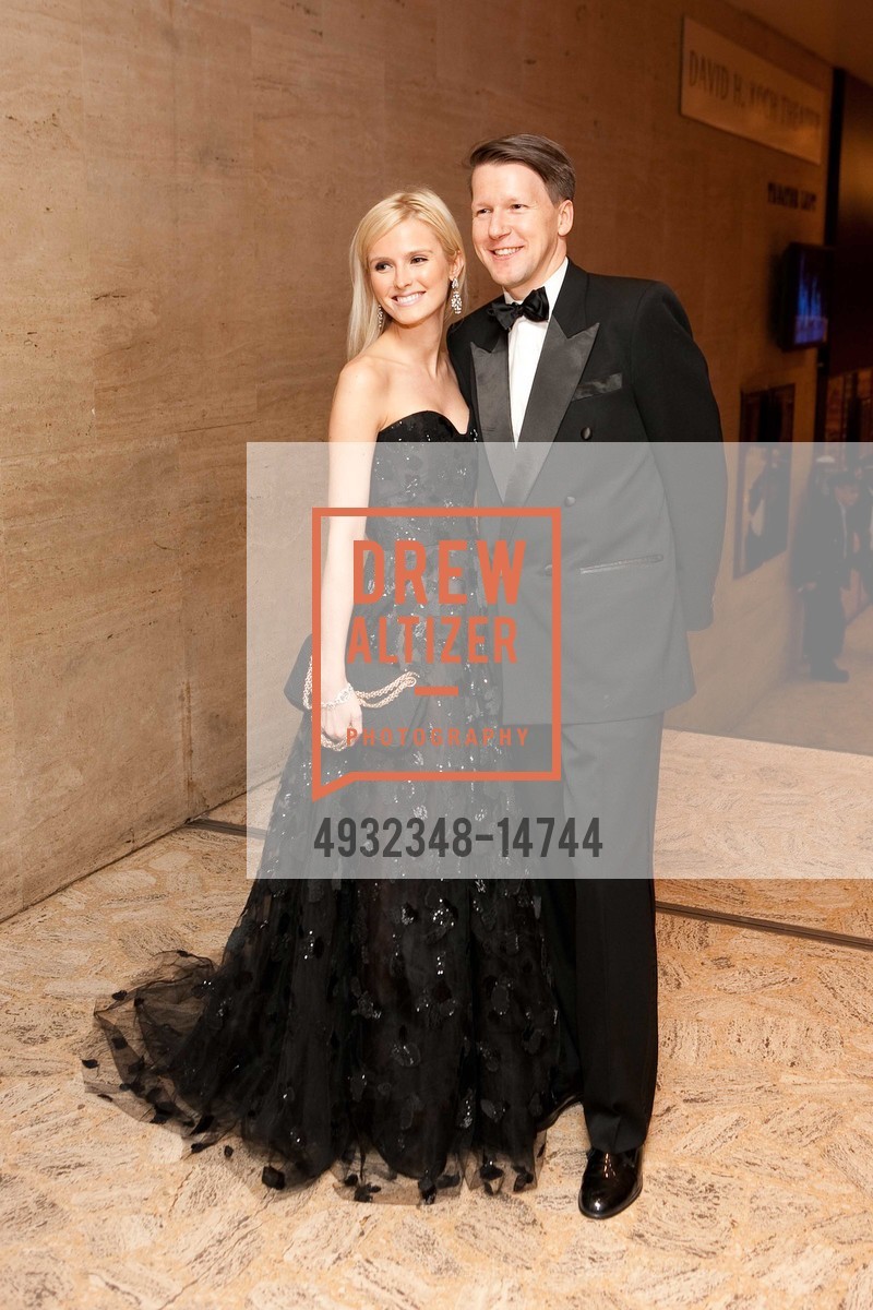 Kate Davidson Hudson, Nicolas Luchsinger, The School Of American Ballet's Winter Gala at Lincoln Center, US, March 10th, 2009, Photo #4932348-14744 Kate Davidson Hudson, Nicolas Luchsinger, Photo #4932348-14744