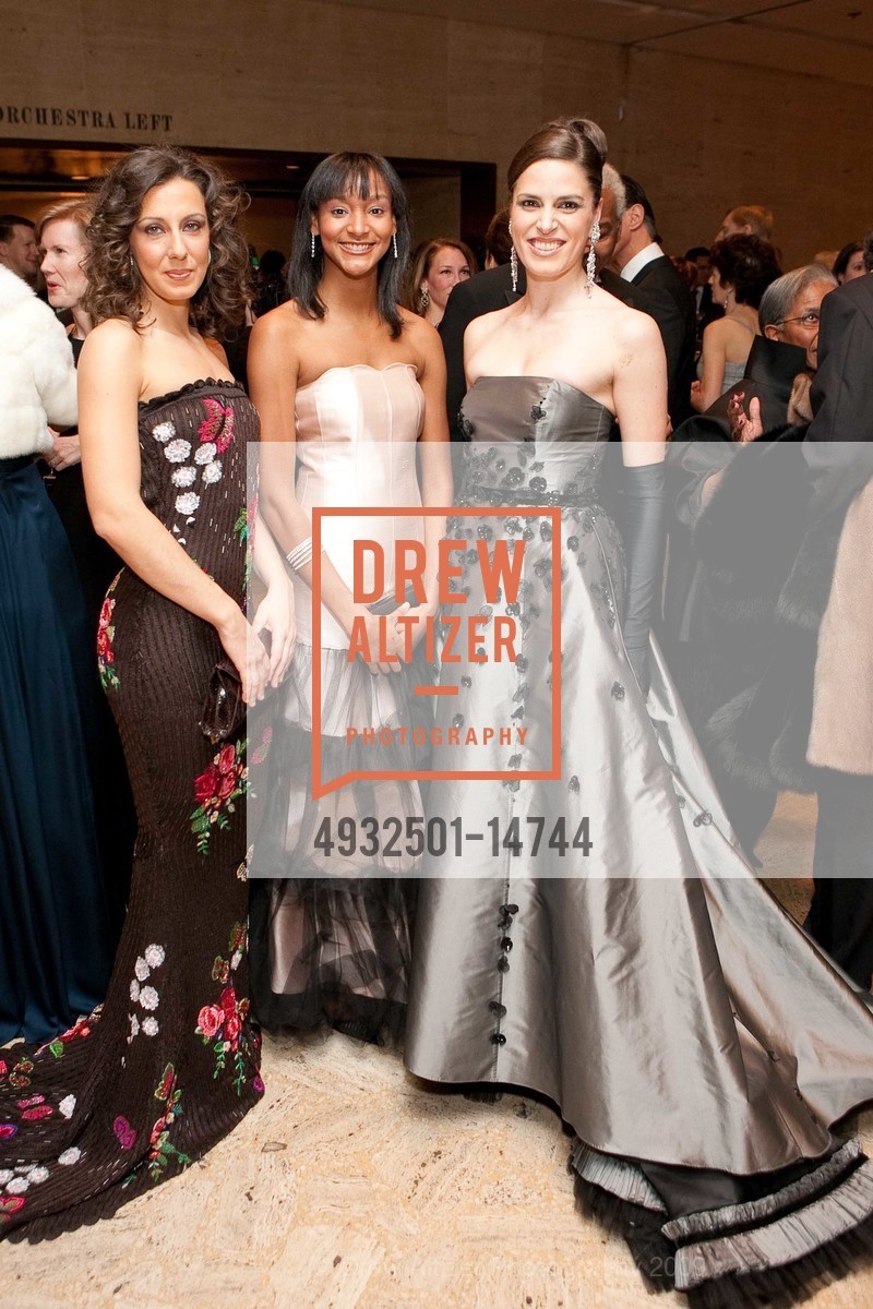 Rachel McGregor, Vanessa Sergeon, Michelle Giuffrida, The School Of American Ballet's Winter Gala at Lincoln Center, US, March 10th, 2009, Photo #4932501-14744 Rachel McGregor, Vanessa Sergeon, Michelle Giuffrida, Photo #4932501-14744