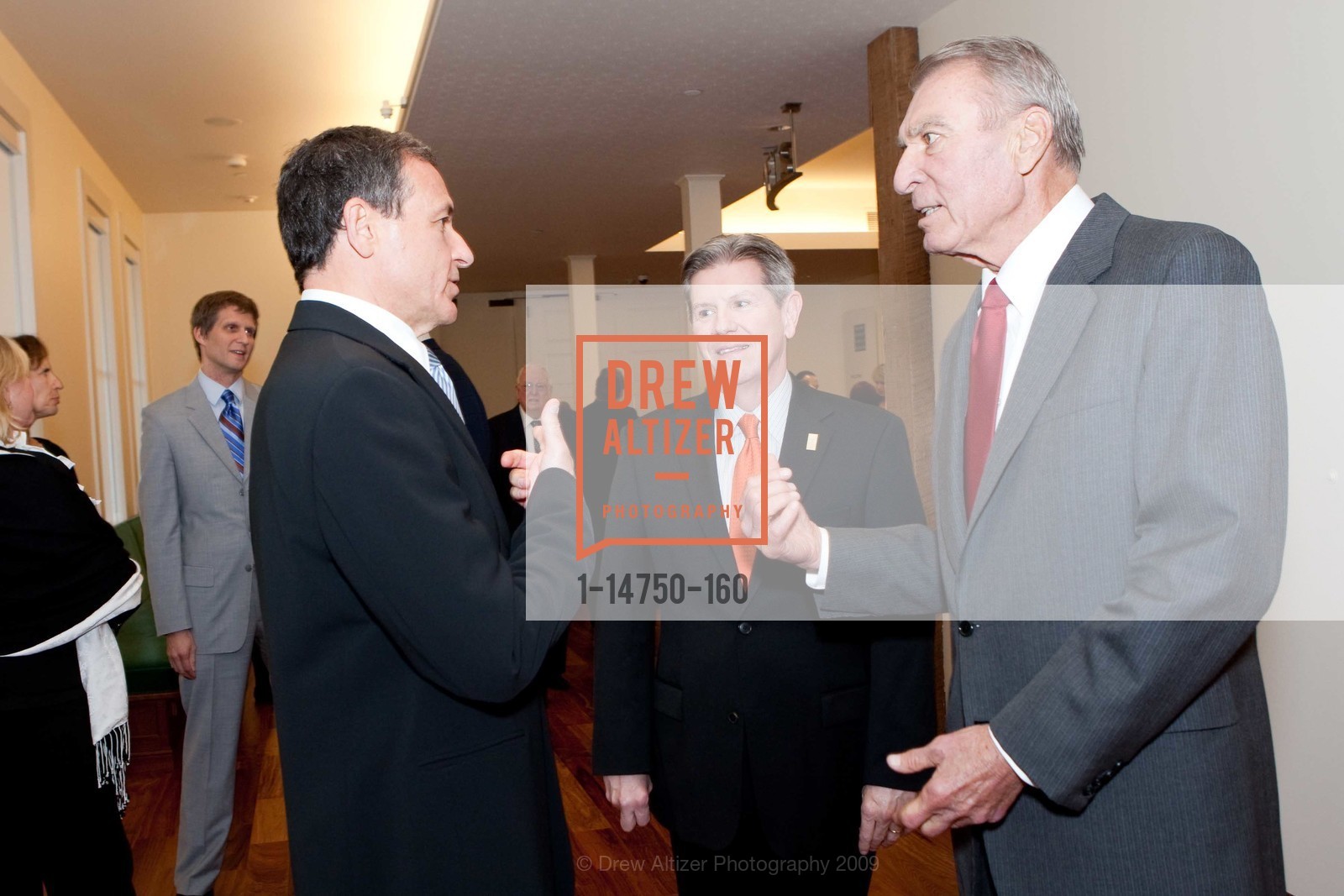 Robert Iger, Richard Benefield, Ron Miller, WALT DISNEY FAMILY MUSEUM Opening Dinner Celebration, US, September 30th, 2009, Photo #1-14750-160 Robert Iger, Richard Benefield, Ron Miller, Photo #1-14750-160