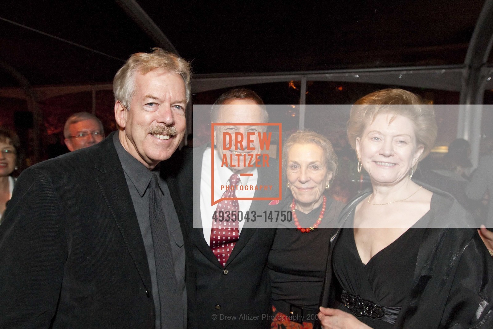 Tony Baxter, Richard Sherman, Diane Disney Miller, Nancy Gordon, WALT DISNEY FAMILY MUSEUM Opening Dinner Celebration, US, September 30th, 2009, Photo #4935043-14750 Tony Baxter, Richard Sherman, Diane Disney Miller, Nancy Gordon, Photo #4935043-14750