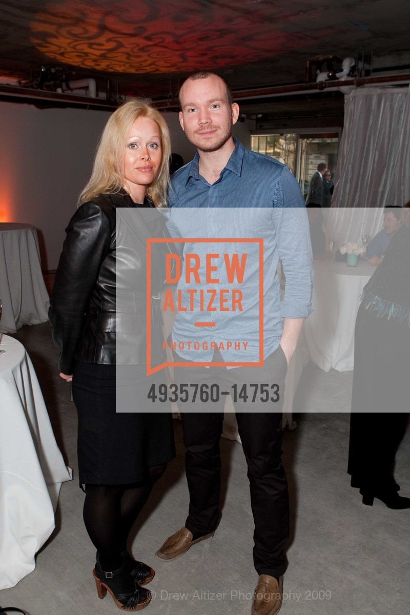 Kristina Runske, Gunnar Gunnarsson, 829 Folsom's Grand Opening Event, US, November 8th, 2009, Photo #4935760-14753 Kristina Runske, Gunnar Gunnarsson, Photo #4935760-14753