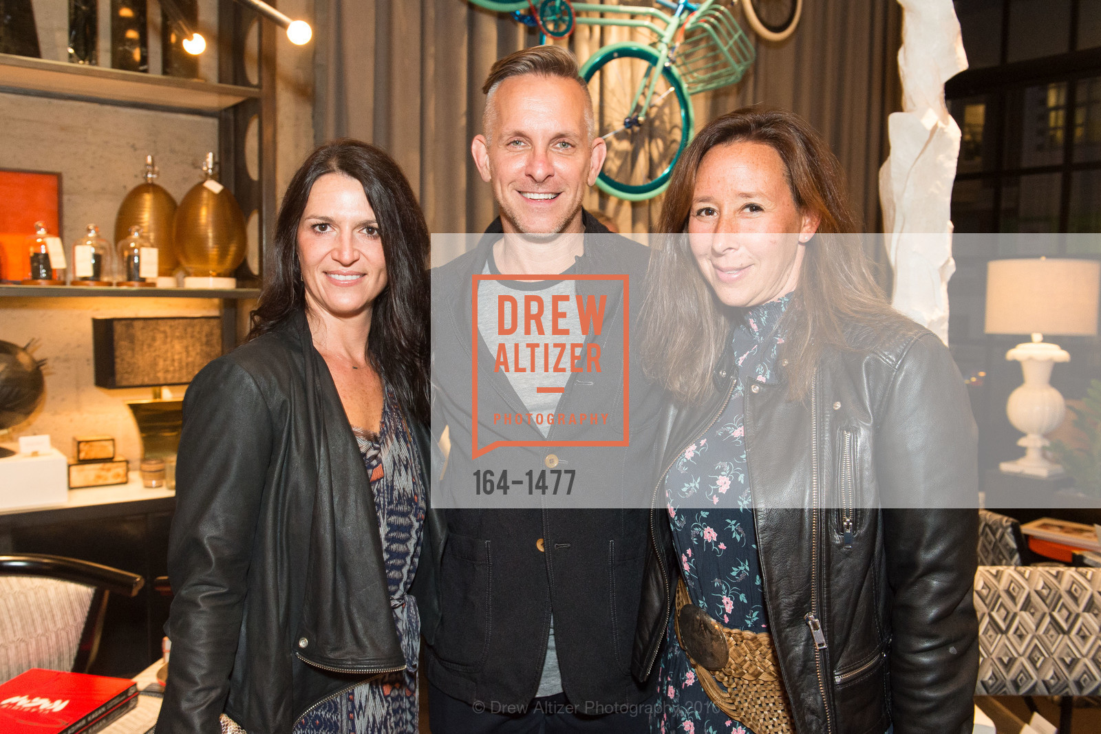 Emily Wilkins, Jay Jeffers, Sabrina Eliasoph, Cuban Grant Fundraiser for the Sir John Soane Museum Foundation, Jay Jeffers - The Store. 1035 Post Street, October 13th, 2016, Photo #164-1477 Emily Wilkins, Jay Jeffers, Sabrina Eliasoph, Photo #164-1477