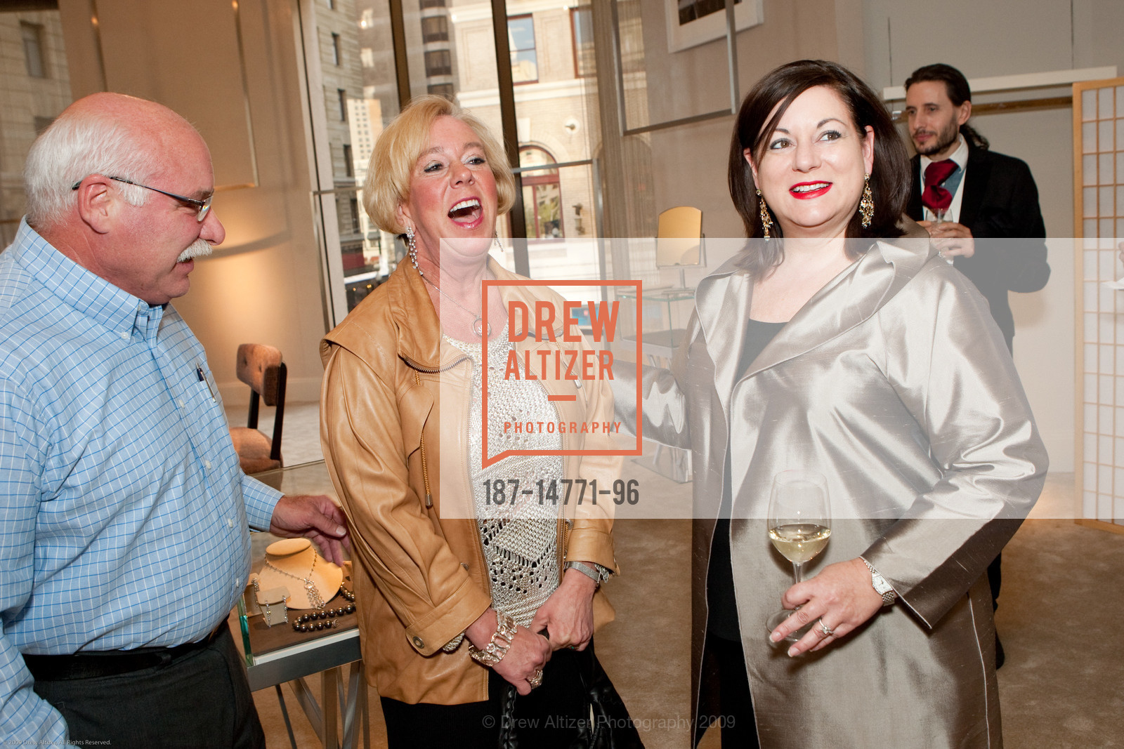Gary Vance, Sue Woy, Cheryl Fordham, Photo #187-14771-96