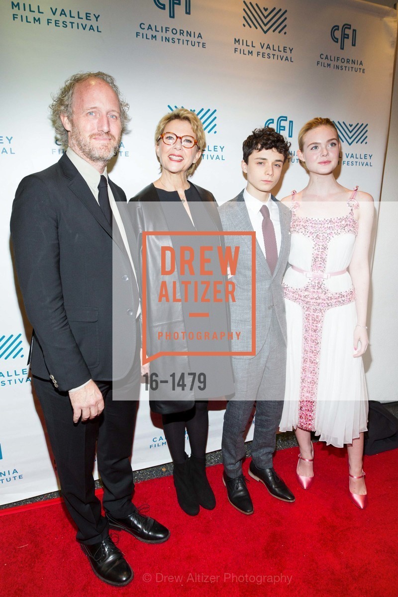 Mike Mills, Annette Bening, Lucas Jade Zumann, Elle Fanning, Mill Valley Film Festival 2016 Red Carpet Arrivals for 20TH CENTURY WOMEN, Smith Rafael Film Center. 1118 4th St, Photo #16-1479 Mike Mills, Annette Bening, Lucas Jade Zumann, Elle Fanning, Photo #16-1479