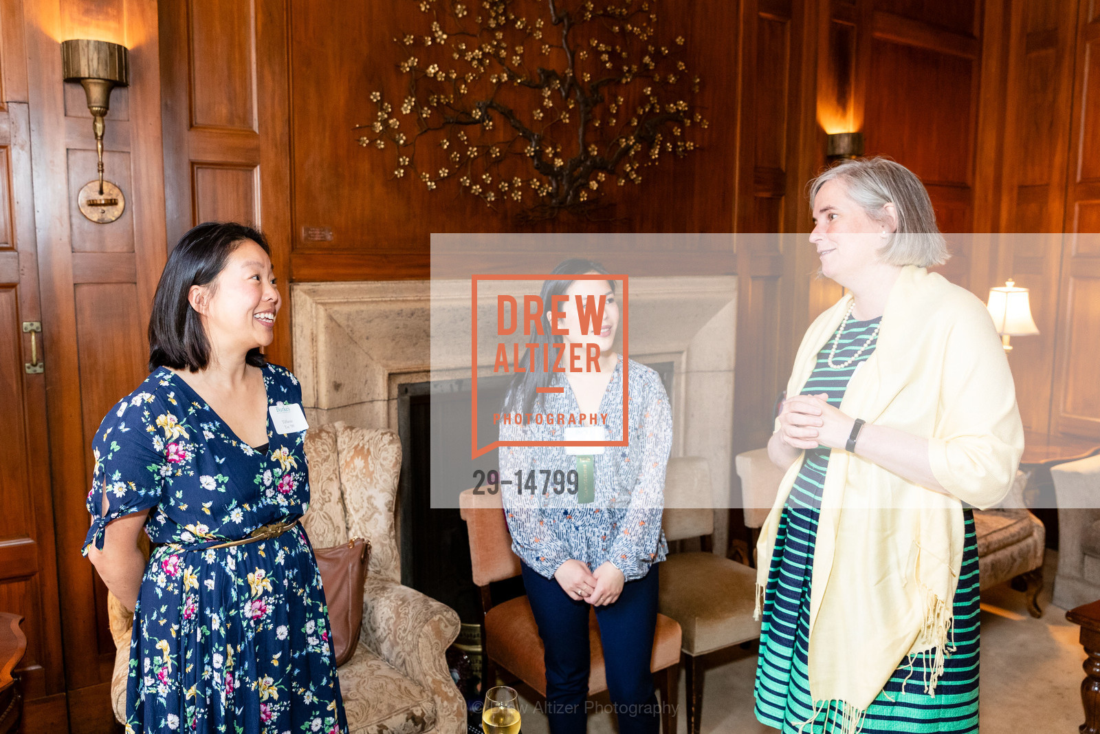 Tiffanie Tse, Linda Harada, Michele Williams, Katherine Delmar Burke School's Alumnuae Luncheon 2018, Metropolitan City Club. v, Photo #29-14799 Tiffanie Tse, Linda Harada, Michele Williams, Photo #29-14799