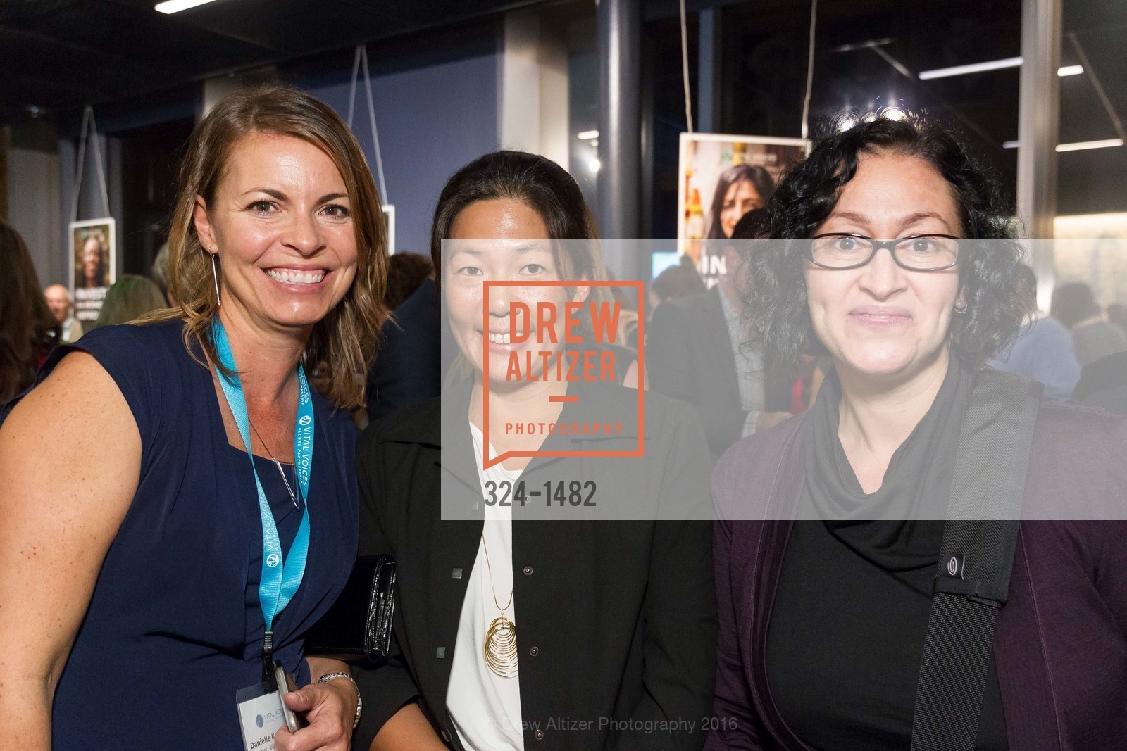 Danielle Kraaijvanger, Jane Pak, Lena Lenberg, Photo #324-1482