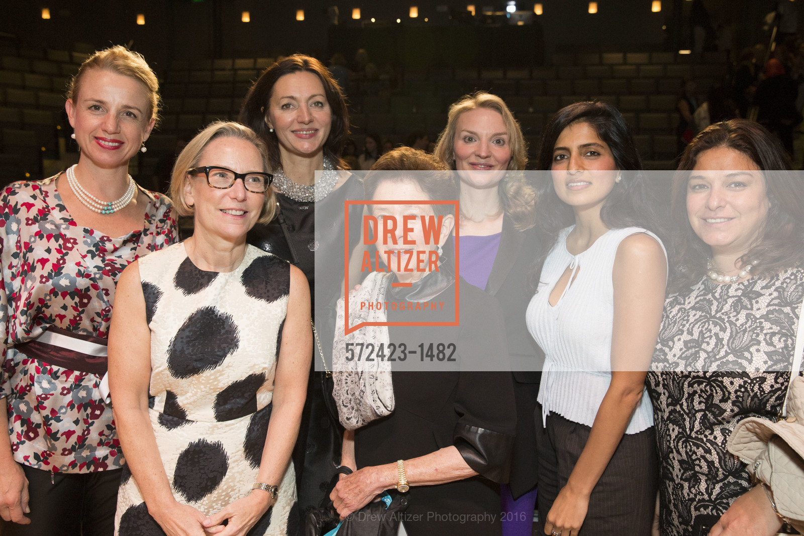 Daria Tataj, Sandi Peterson, Aleks Gren, Roselyne Swig, Alyse Nelson, Akanksha Hazar, Vital Voices presents Invest in Women, Improve the World, SF Jazz Center, October 14th, 2016, Photo #572423-1482 Daria Tataj, Sandi Peterson, Aleks Gren, Roselyne Swig, Alyse Nelson, Akanksha Hazar, Photo #572423-1482