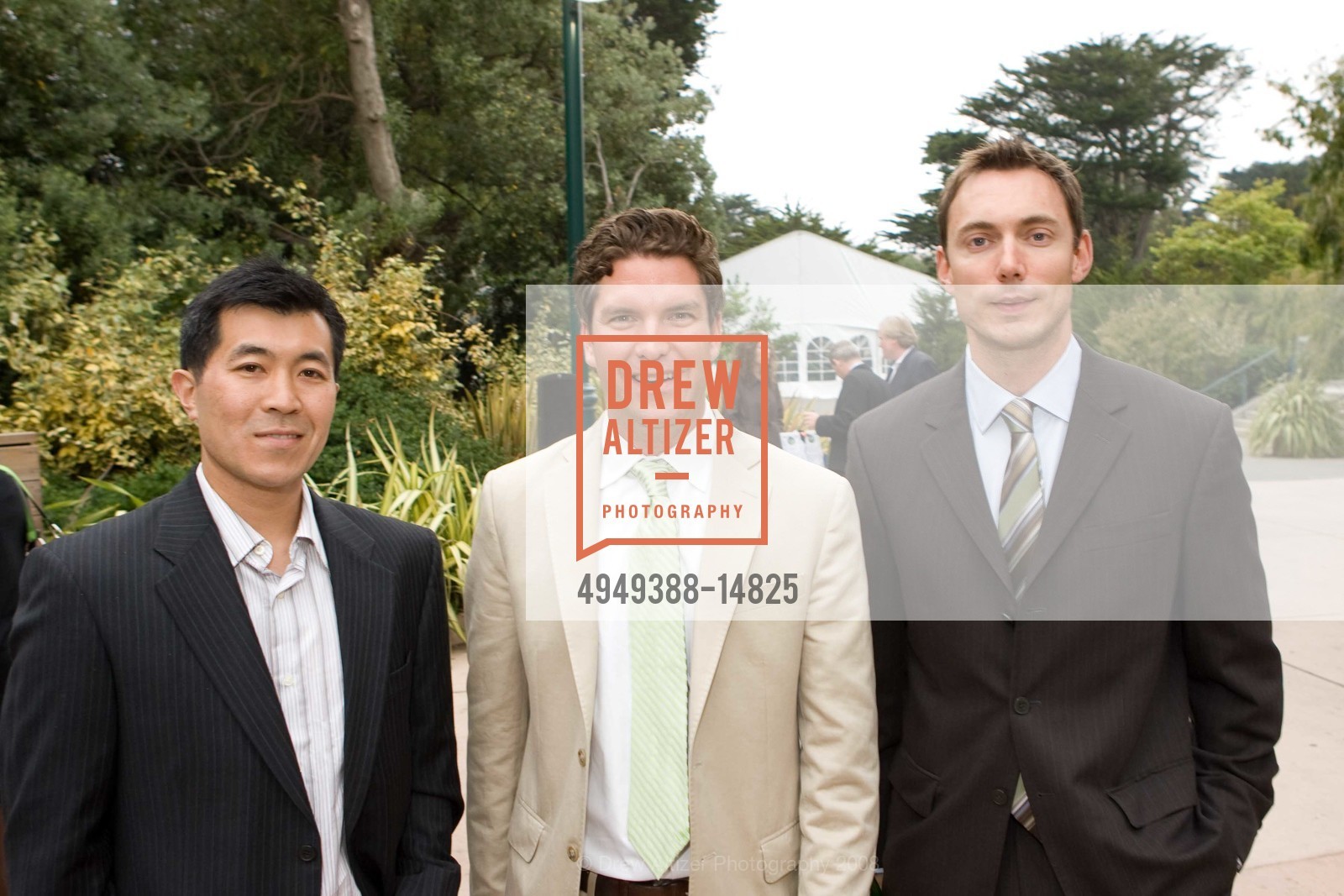 Richard Kimura, Dan Bransfield, Ryan Dean, SF Zoo Fur Ball, US, June 30th, 2008, Photo #4949388-14825 Richard Kimura, Dan Bransfield, Ryan Dean, Photo #4949388-14825