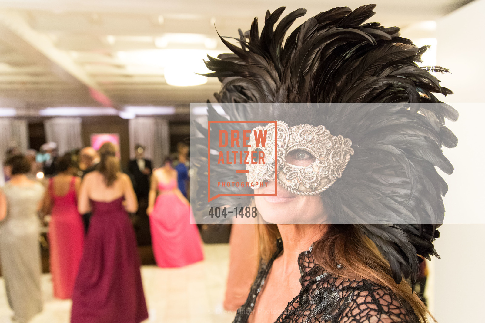 Elisabeth Thieriot, Domestic Violence Hotline's 20th Annual Gala, Merchant's Exchange Building, Julia Morgan Ballroom. 465 California St, October 13th, 2016, Photo #404-1488 Elisabeth Thieriot, Photo #404-1488