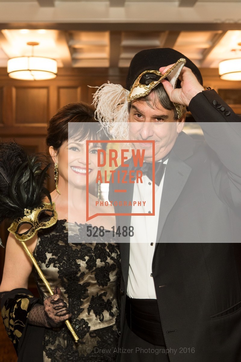 V'AnneSingleton, Robert Elfont, Domestic Violence Hotline's 20th Annual Gala, Merchant's Exchange Building, Julia Morgan Ballroom. 465 California St, October 13th, 2016, Photo #528-1488 V'AnneSingleton, Robert Elfont, Photo #528-1488