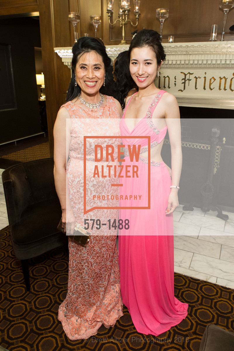 Selena Du, Vena Li, Domestic Violence Hotline's 20th Annual Gala, Merchant's Exchange Building, Julia Morgan Ballroom. 465 California St, October 13th, 2016, Photo #579-1488 Selena Du, Vena Li, Photo #579-1488