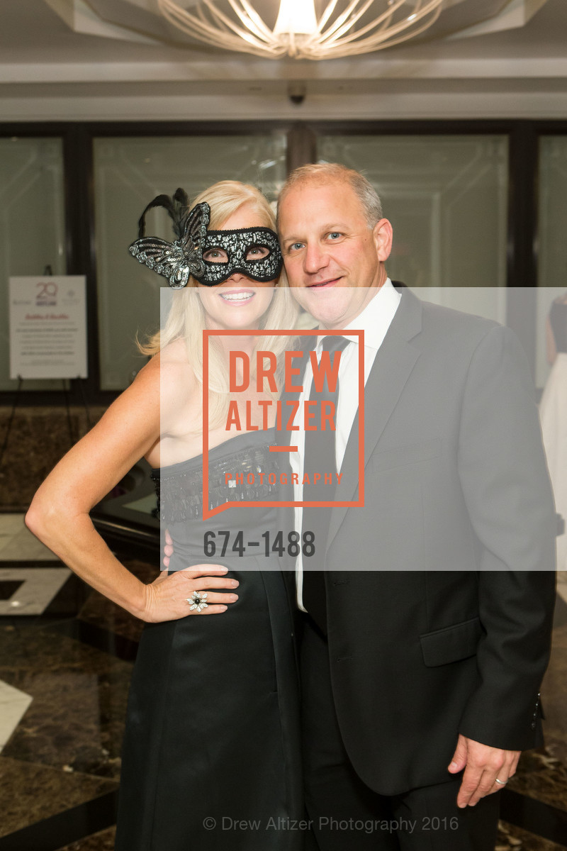 Amy Badain, Mark Badain, Domestic Violence Hotline's 20th Annual Gala, Merchant's Exchange Building, Julia Morgan Ballroom. 465 California St, October 13th, 2016, Photo #674-1488 Amy Badain, Mark Badain, Photo #674-1488