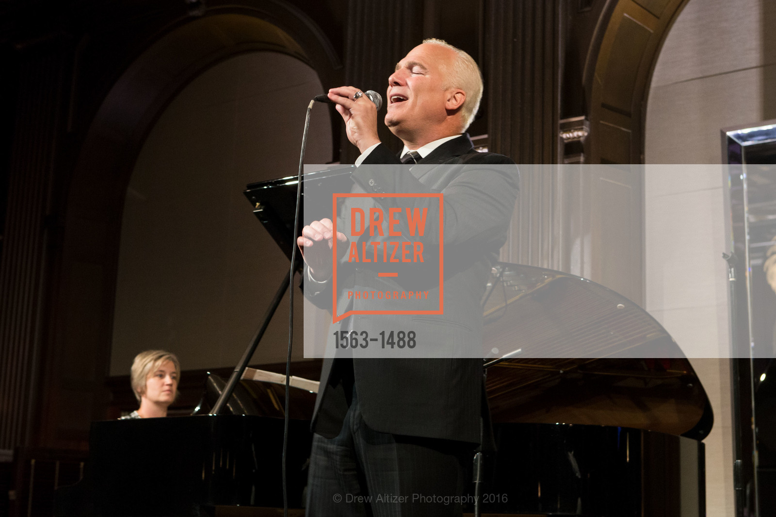 Franc D'Ambrosio, Domestic Violence Hotline's 20th Annual Gala, Merchant's Exchange Building, Julia Morgan Ballroom. 465 California St, October 13th, 2016, Photo #1563-1488 Franc D'Ambrosio, Photo #1563-1488