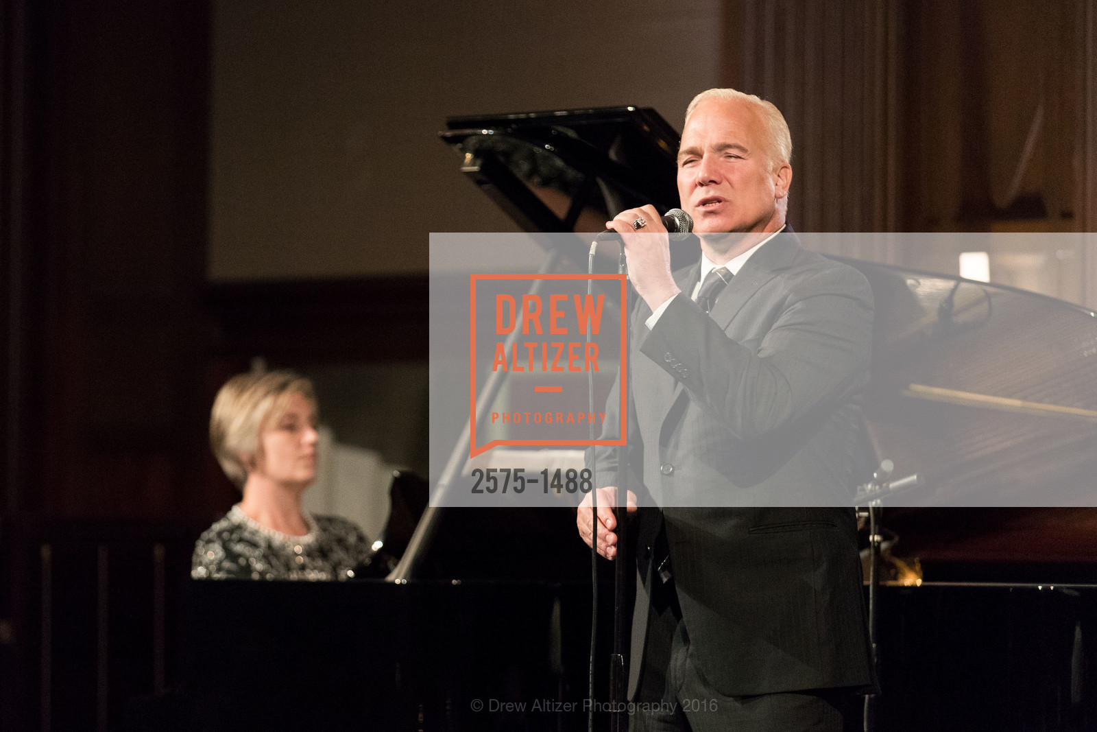 Franc D'Ambrosio, Domestic Violence Hotline's 20th Annual Gala, Merchant's Exchange Building, Julia Morgan Ballroom. 465 California St, October 13th, 2016, Photo #2575-1488 Franc D'Ambrosio, Photo #2575-1488