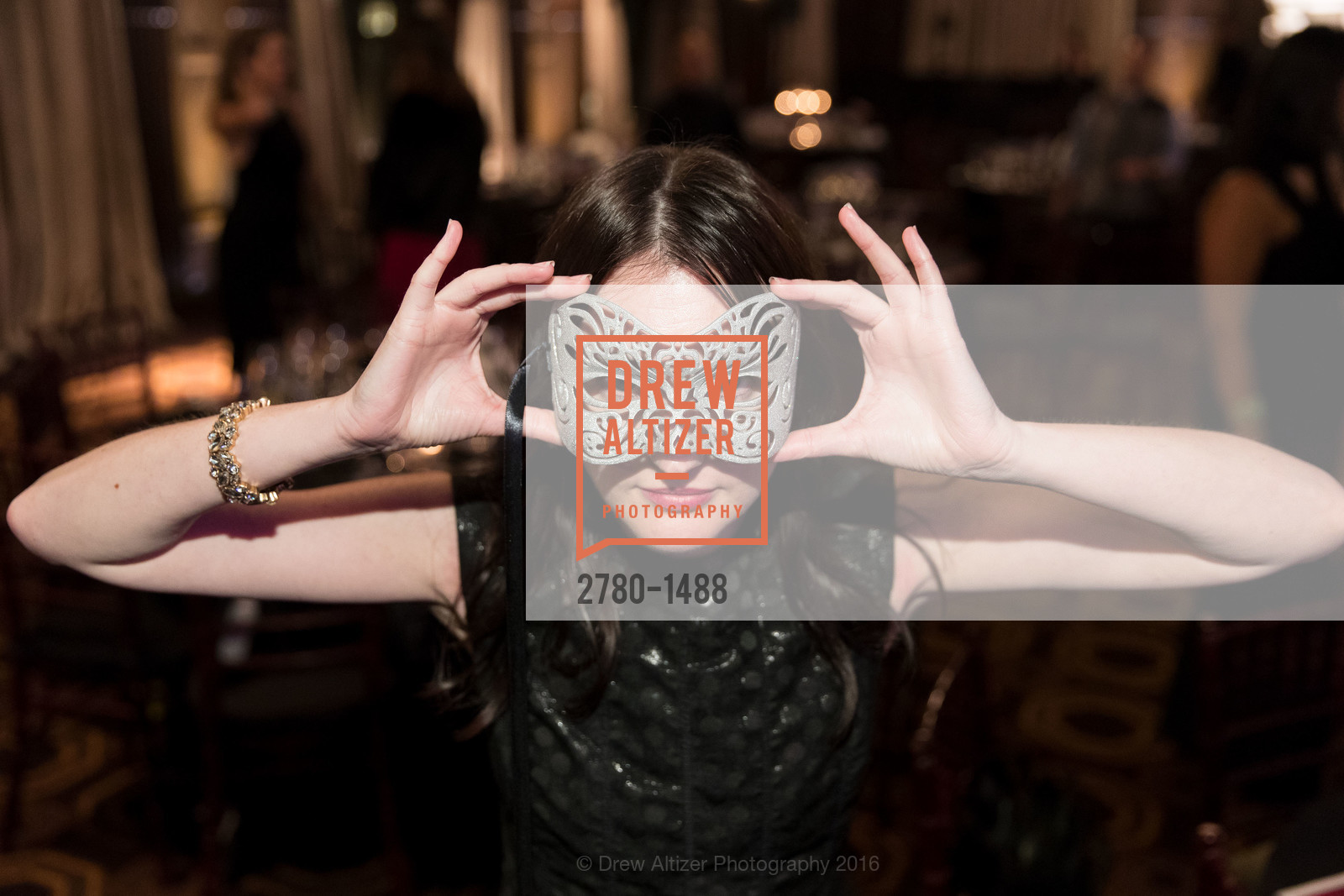 Erin Carlson, Domestic Violence Hotline's 20th Annual Gala, Merchant's Exchange Building, Julia Morgan Ballroom. 465 California St, October 13th, 2016, Photo #2780-1488 Erin Carlson, Photo #2780-1488