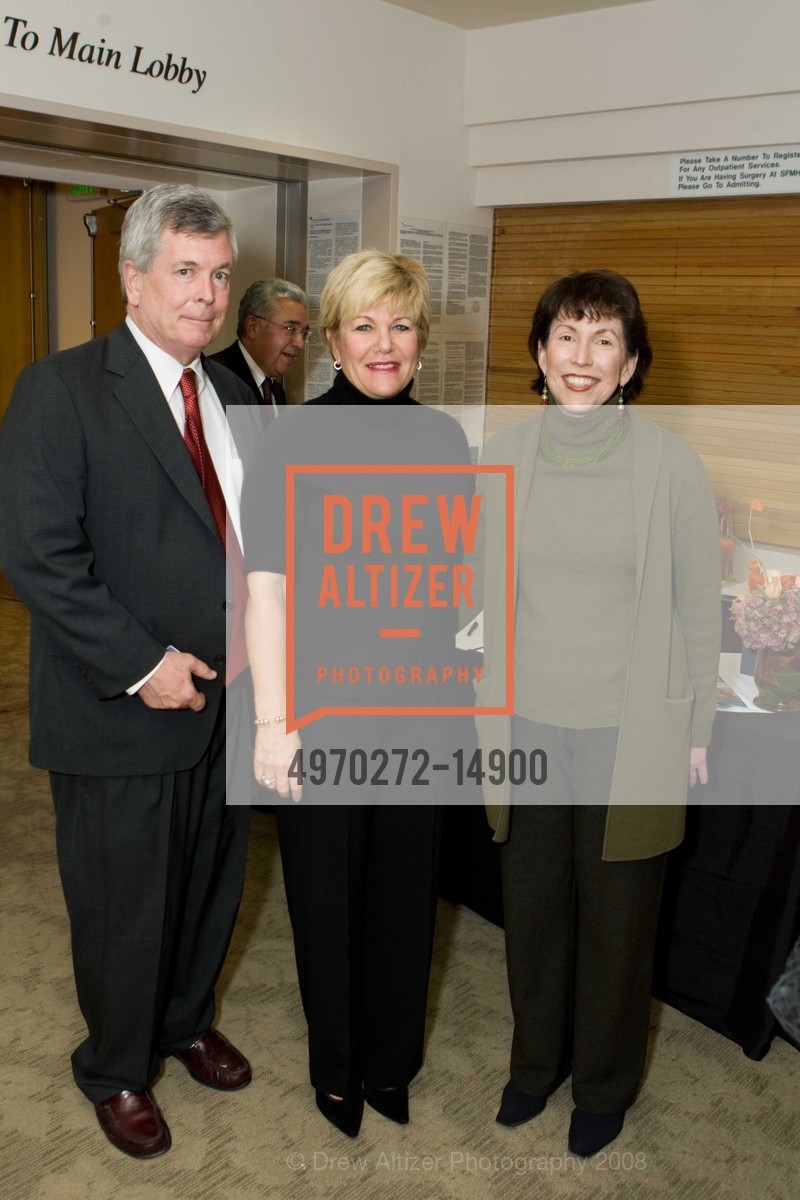 Tom Hennessey, Lorraine Hennessey, Lisa Nash, Photo #4970272-14900