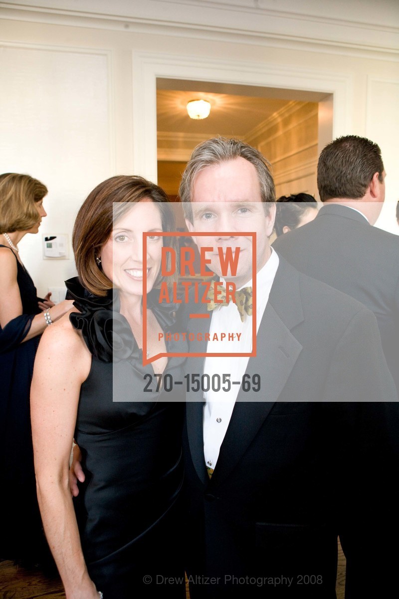 Amy McNamara, Michael McNamara, GUARDSMEN Hosts the 32nd ANNUAL SAN FRANCISCO WINE AUCTION: A Toast to Philanthropy, US, April 28th, 2008, Photo #270-15005-69 Amy McNamara, Michael McNamara, Photo #270-15005-69