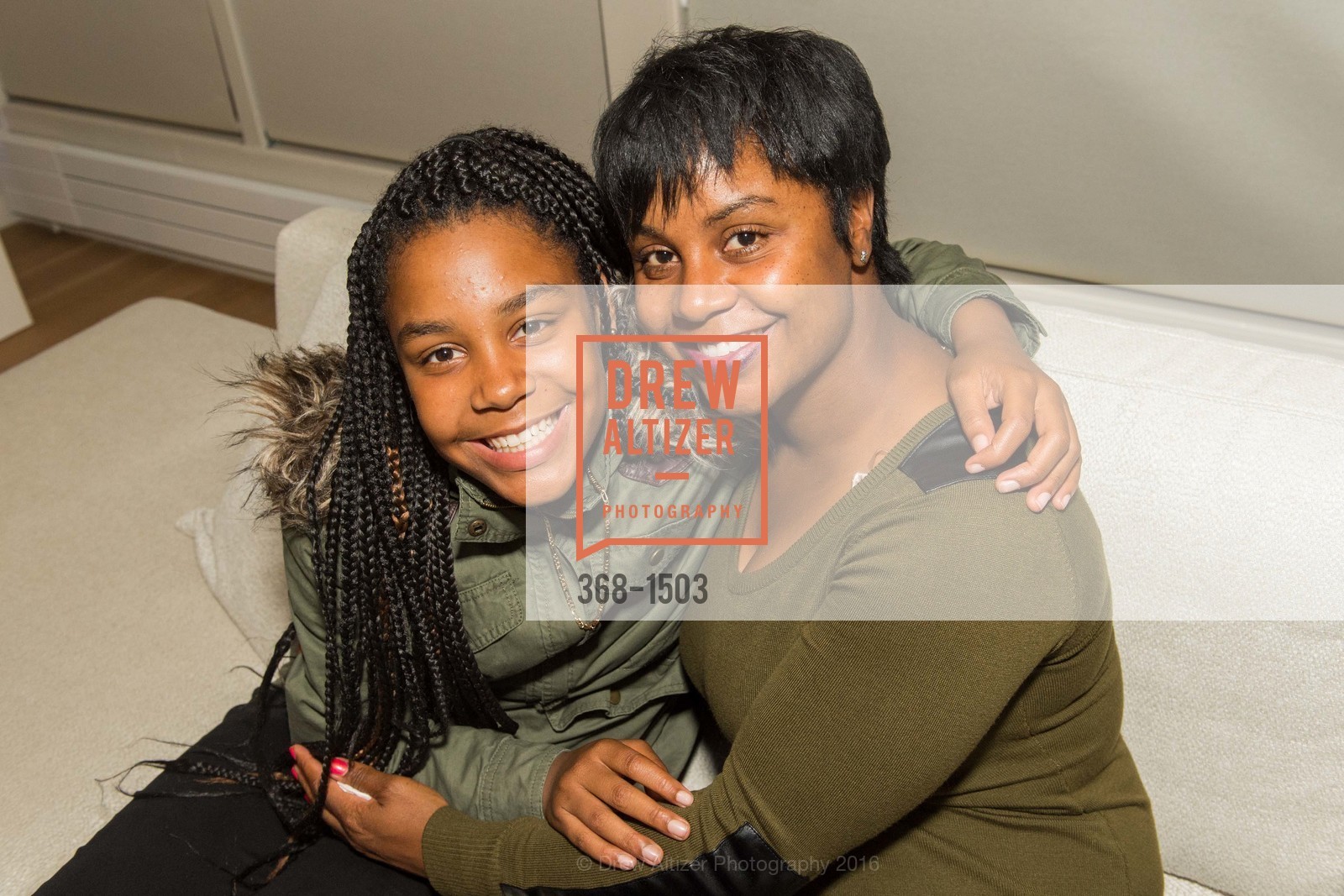 Shuri Smith, Jessica Fontenot, Booker T. Washington Event, Booker T. Washington. 561 Marina Blvd, October 18th, 2016, Photo #368-1503 Shuri Smith, Jessica Fontenot, Photo #368-1503