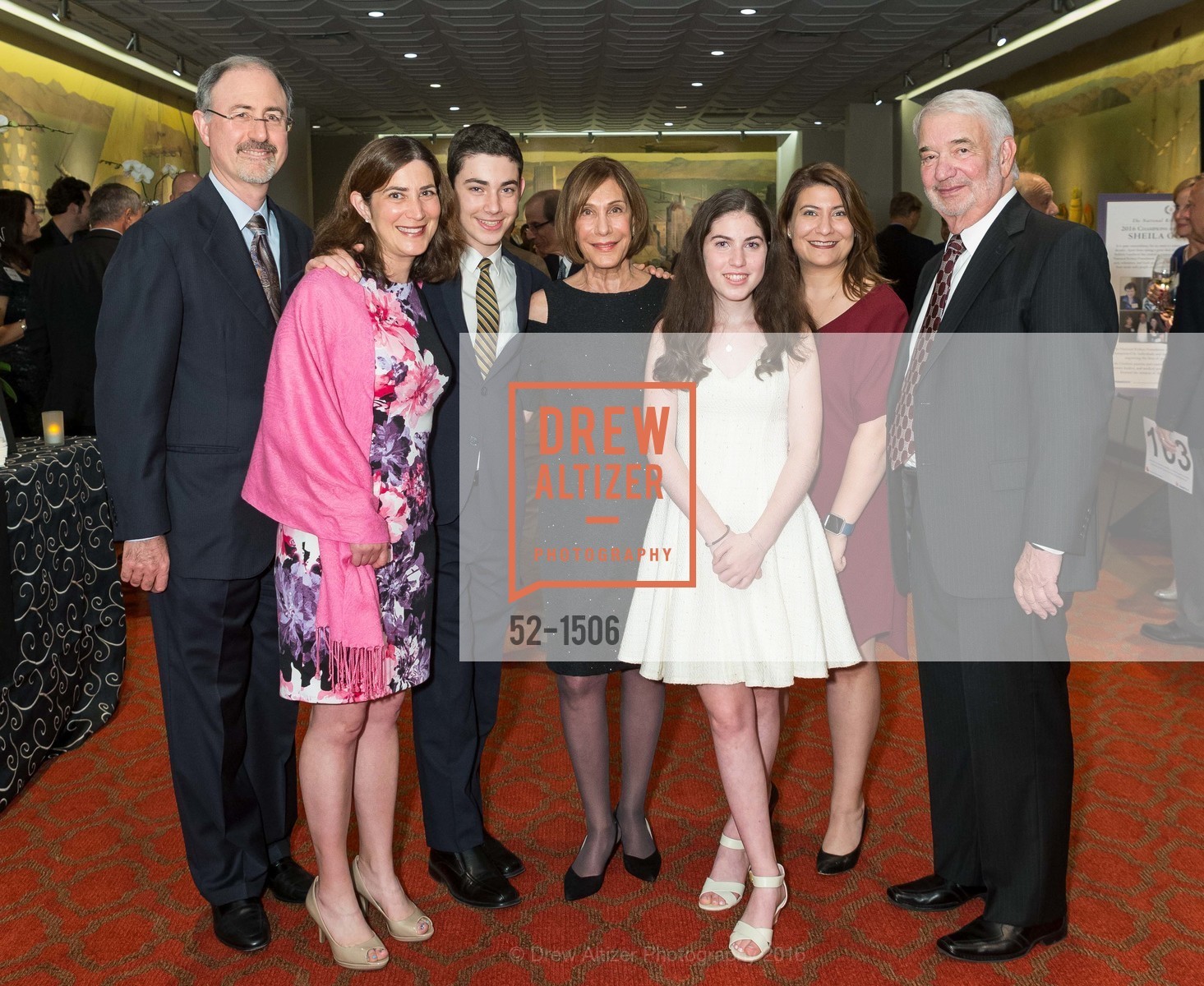 Craig Etlin, Leslie Gordon, Asher Etlin, Shiela Gordon, Emmy Etlin, Amy Gordon, Alan Gordon, Photo #52-1506
