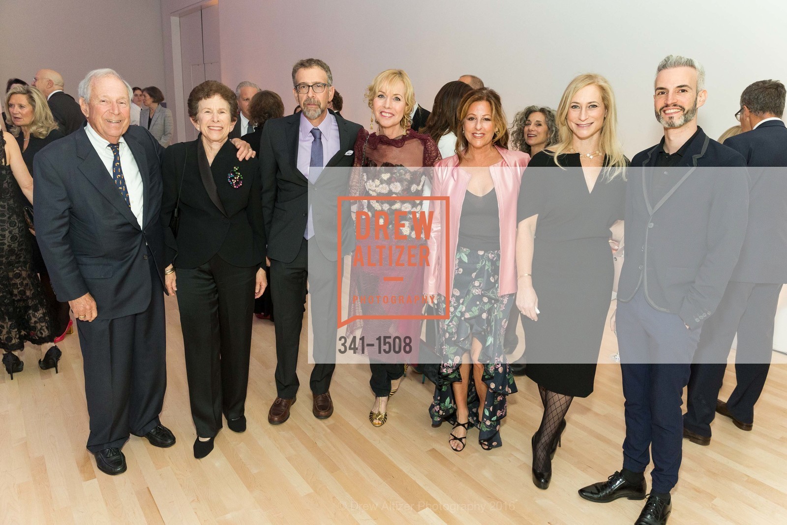 Roger Borovoy, Brenda Borovoy, Bruce Schumm, Christine Suppes, Victoria Lauren Miller, Joni Binder, Frederic Aranda, Contemporary Vision Award at SFMOMA, SFMOMA. 2525 Van Ness St, October 17th, 2016, Photo #341-1508 Roger Borovoy, Brenda Borovoy, Bruce Schumm, Christine Suppes, Victoria Lauren Miller, Joni Binder, Frederic Aranda, Photo #341-1508