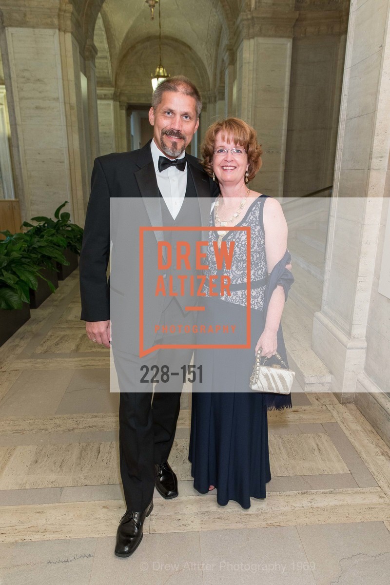 Kimble Cook, Jennifer Machado, Gucci & Vogue Dinner, Asian Art Museum. Asian Art Museum, December 31st, 1969, Photo #228-151 Kimble Cook, Jennifer Machado, Photo #228-151