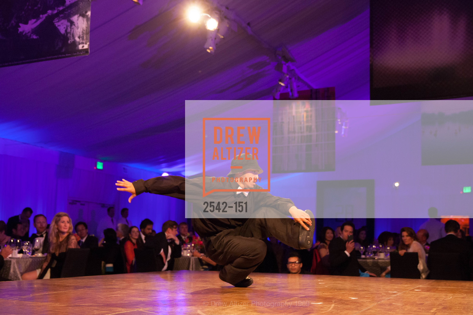 Performance, Asian Art Museum 28 Chinese Opening Night Gala, Asian Art Museum. 200 Larkin St, June 2nd, 2015,Drew Altizer, Drew Altizer Photography, full-service agency, private events, San Francisco photographer, photographer california