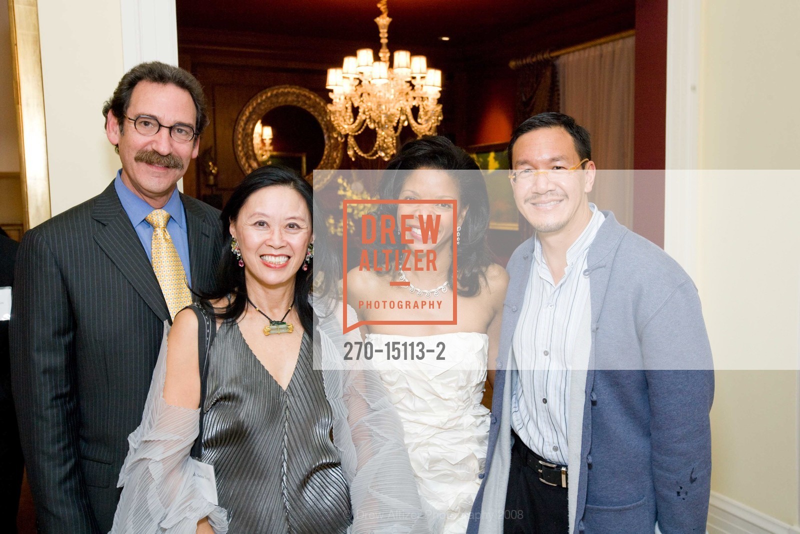 Fred Levin, Sarina Tang, Pamela Joyner, Tim Wu, PAMELA JOYNER Hosts MacDowell Colony Dinner in celebration of Amy Tan's The Bonesetter's Daughter, US, October 3rd, 2008, Photo #270-15113-2 Fred Levin, Sarina Tang, Pamela Joyner, Tim Wu, Photo #270-15113-2