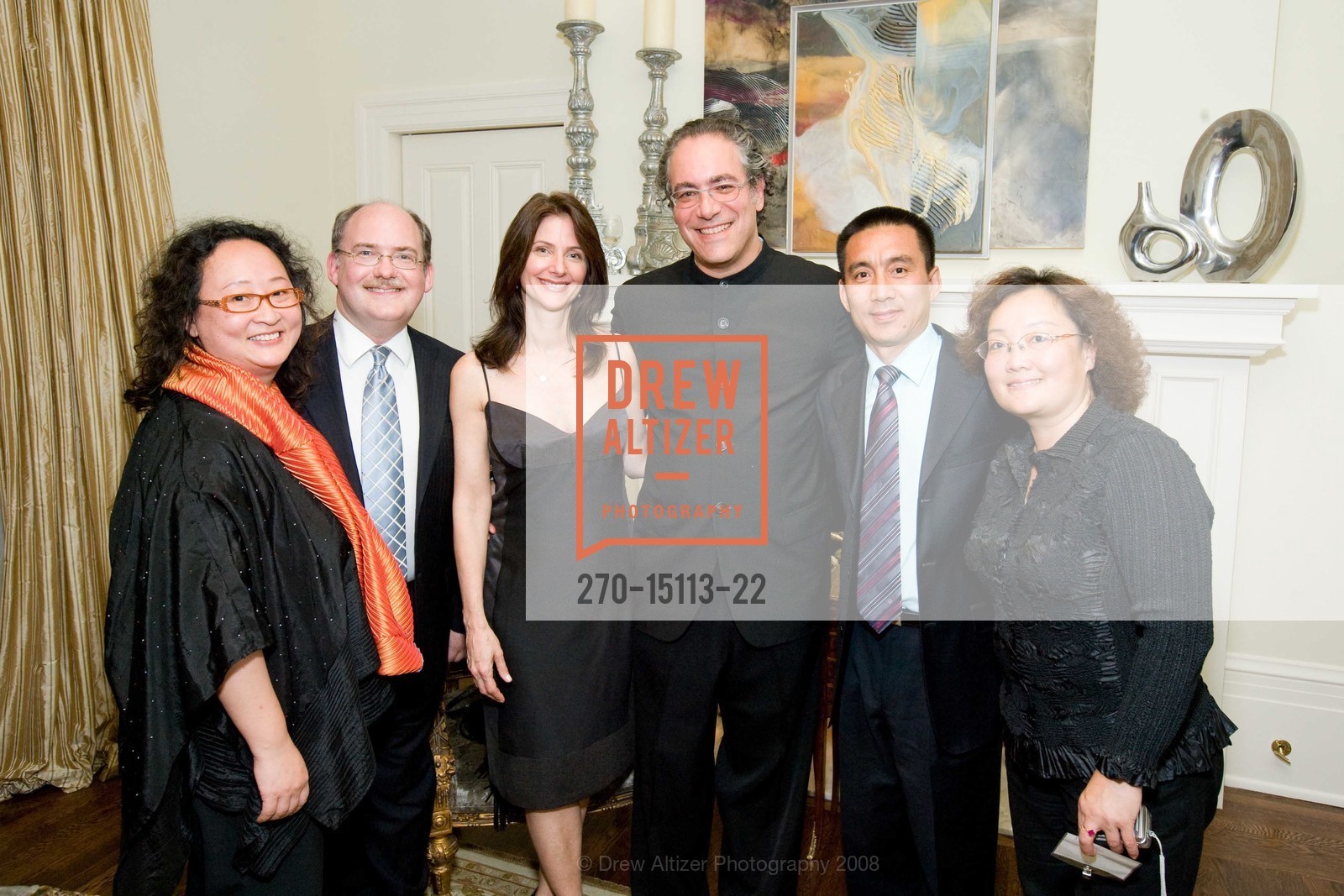 Joanna Lee, Ken Smith, Diane Festa, Stewart Wallace, Li Zhonghua, PAMELA JOYNER Hosts MacDowell Colony Dinner in celebration of Amy Tan's The Bonesetter's Daughter, US, October 3rd, 2008, Photo #270-15113-22 Joanna Lee, Ken Smith, Diane Festa, Stewart Wallace, Li Zhonghua, Photo #270-15113-22