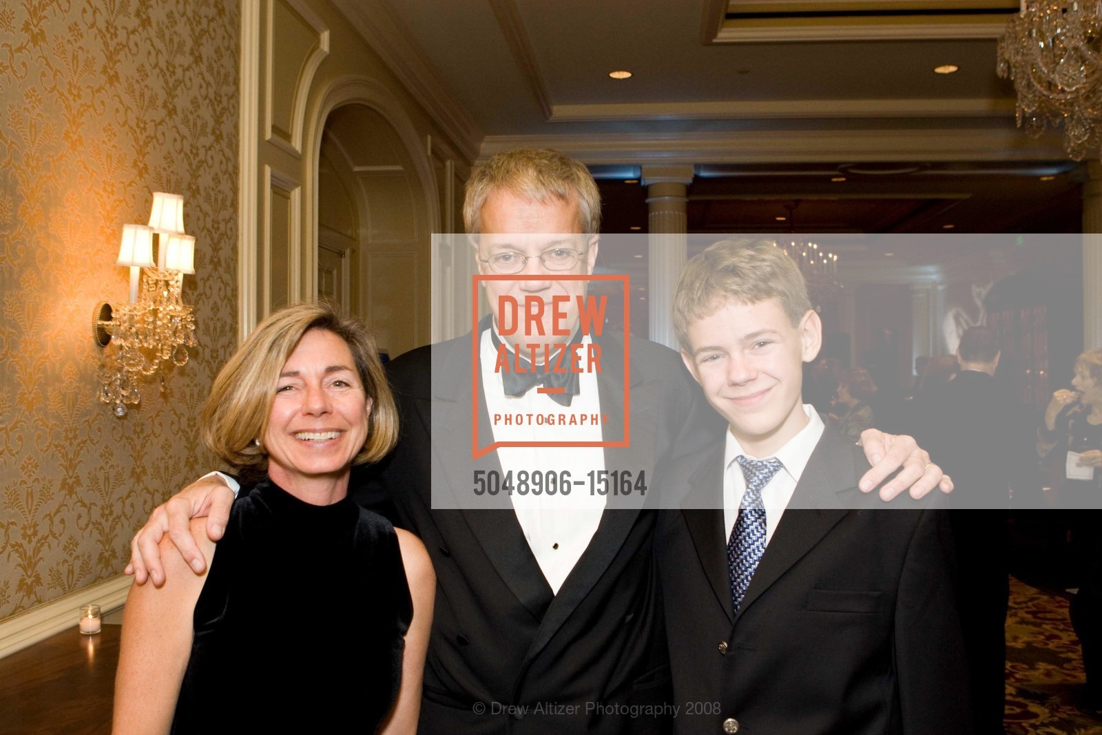 Mary Anne Cook, Rob Cook, Ben Cook, The MARINE MAMMAL CENTER Hosts its 12th Annual Gala, "A Celebration of Interdependence", US, October 15th, 2008, Photo #5048906-15164 Mary Anne Cook, Rob Cook, Ben Cook, Photo #5048906-15164