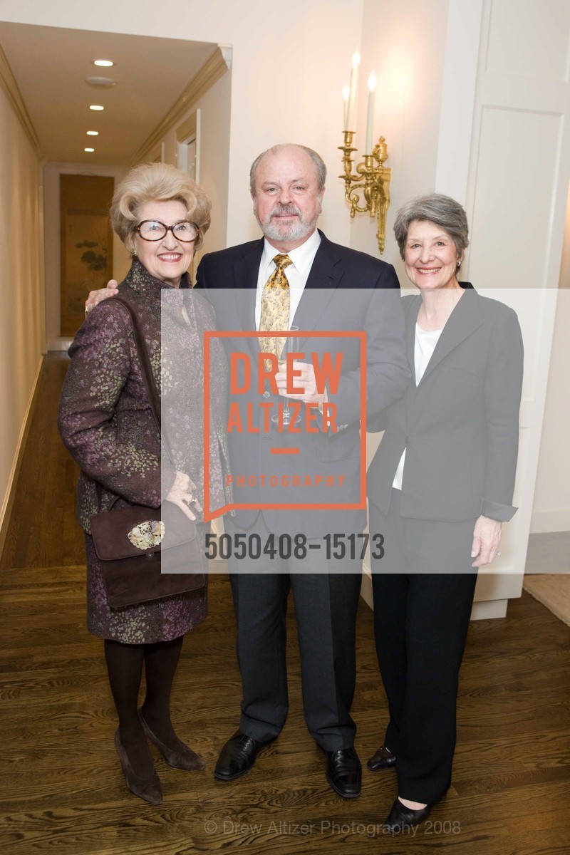 Genelle Relfe, Tom Kiley, Lynn Kiley, Gretchen Kimball hosts cocktail party for Churchill Museum Director Phil Reed, US, November 6th, 2008, Photo #5050408-15173 Genelle Relfe, Tom Kiley, Lynn Kiley, Photo #5050408-15173