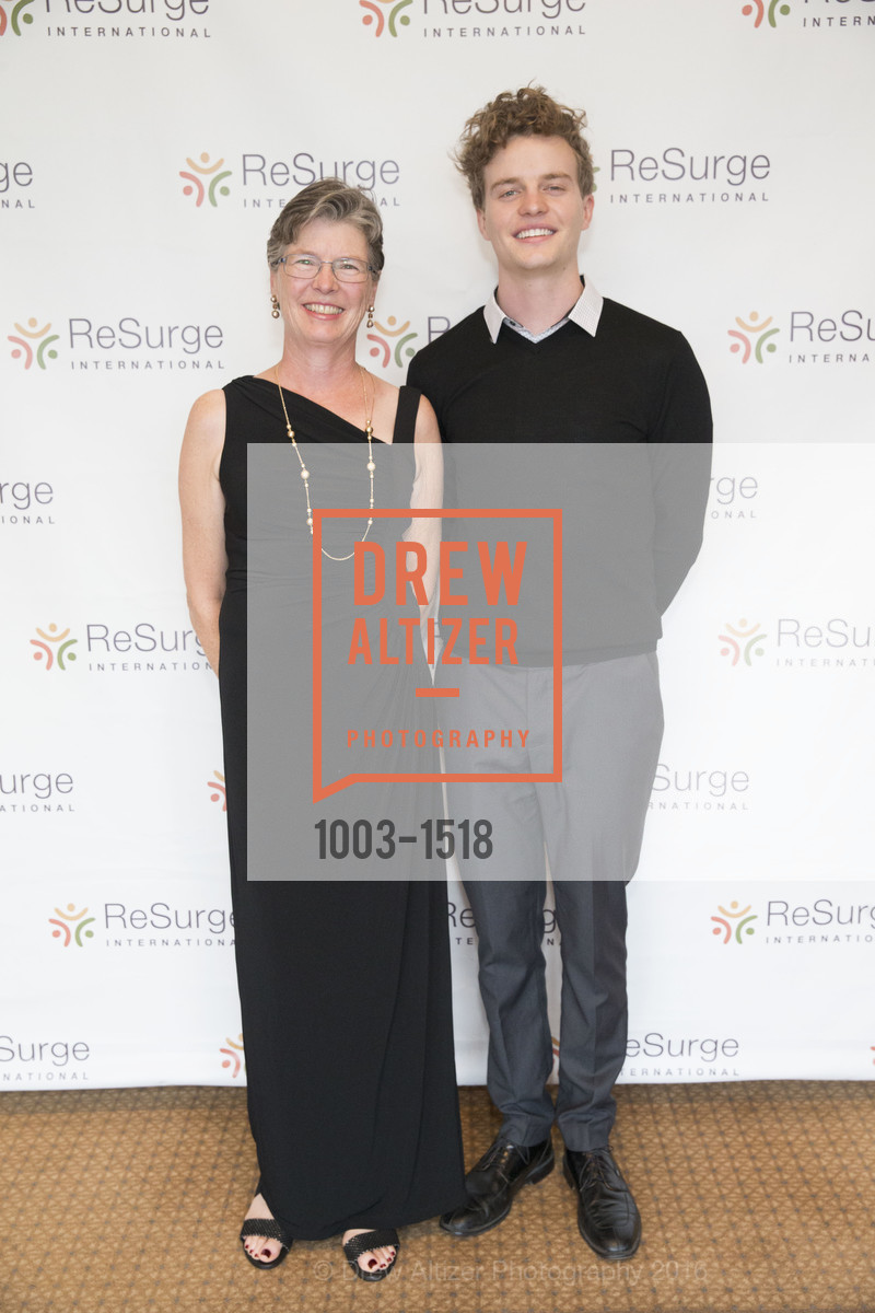 Frankie Snyder, Peter Dwersteg, ReSurge International Transformations Gala 2016, Four Seasons. 2525 Van Ness St, October 22nd, 2016, Photo #1003-1518 Frankie Snyder, Peter Dwersteg, Photo #1003-1518