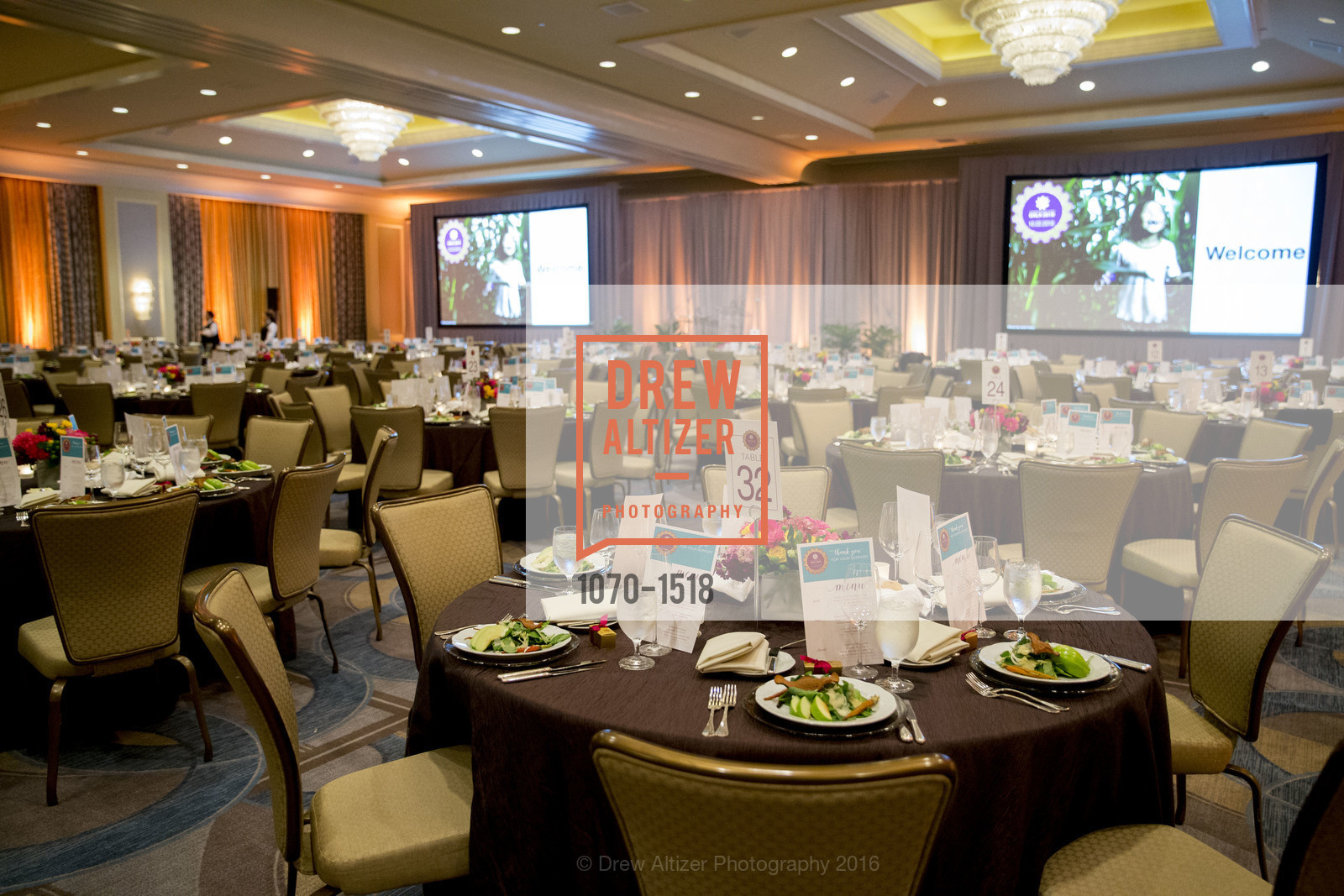 Atmosphere, ReSurge International Transformations Gala 2016, Four Seasons. 2525 Van Ness St, October 22nd, 2016, Photo #1070-1518 Atmosphere, Photo #1070-1518