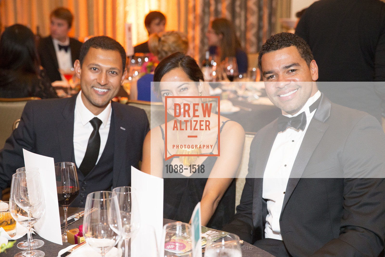 ReSurge International Transformations Gala 2016, Four Seasons. 2525 Van Ness St, October 22nd, 2016, Photo #1088-1518 Photo #1088-1518