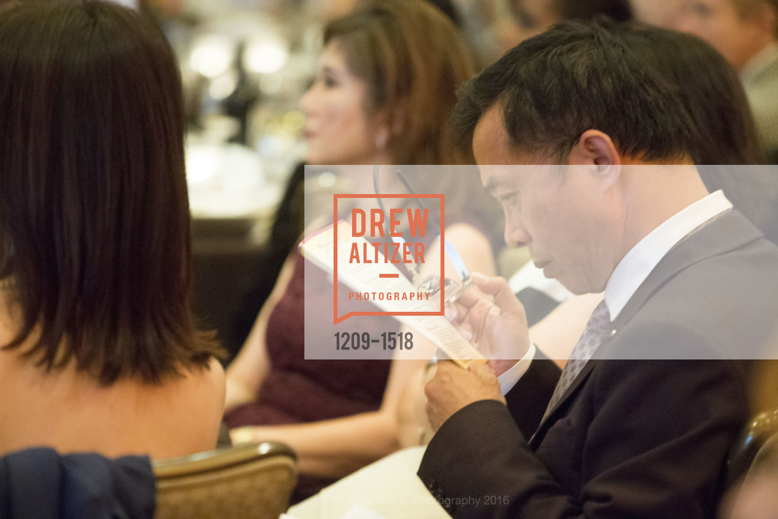 Atmosphere, ReSurge International Transformations Gala 2016, Four Seasons. 2525 Van Ness St, October 22nd, 2016, Photo #1209-1518 Atmosphere, Photo #1209-1518