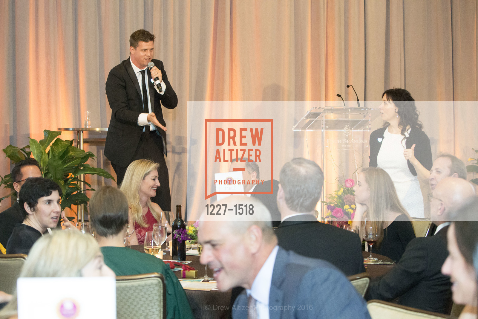 Atmosphere, ReSurge International Transformations Gala 2016, Four Seasons. 2525 Van Ness St, October 22nd, 2016, Photo #1227-1518 Atmosphere, Photo #1227-1518