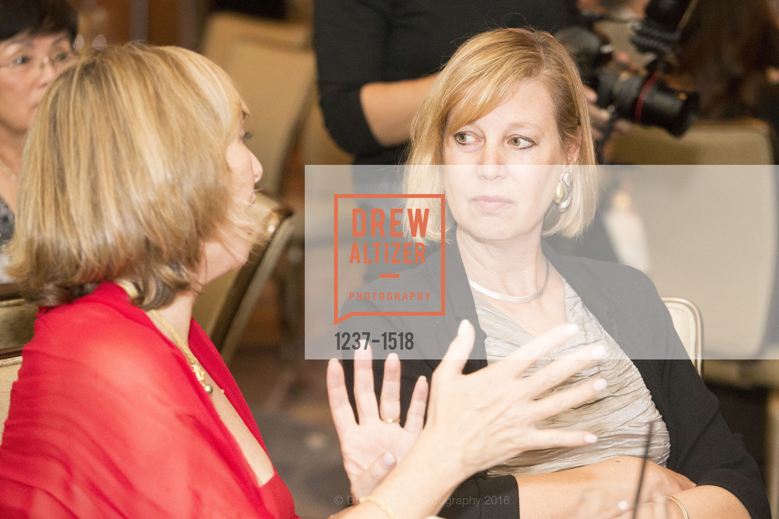 Atmosphere, ReSurge International Transformations Gala 2016, Four Seasons. 2525 Van Ness St, October 22nd, 2016, Photo #1237-1518 Atmosphere, Photo #1237-1518