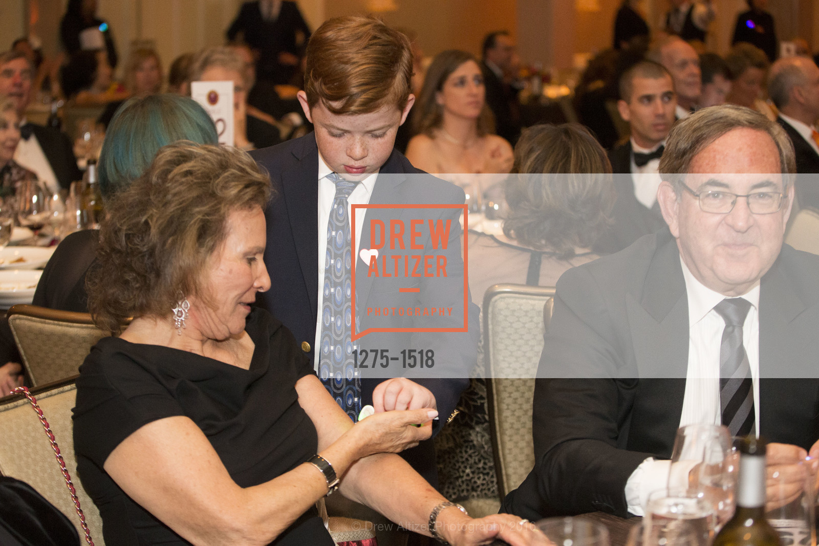 Atmosphere, ReSurge International Transformations Gala 2016, Four Seasons. 2525 Van Ness St, October 22nd, 2016, Photo #1275-1518 Atmosphere, Photo #1275-1518